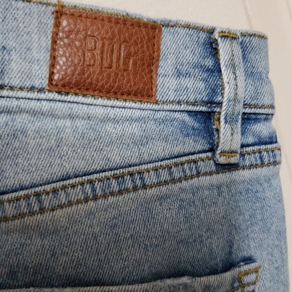 BDG Twig High-Rise Urban Outfitters Ripped Jeans - Picture 6 of 12